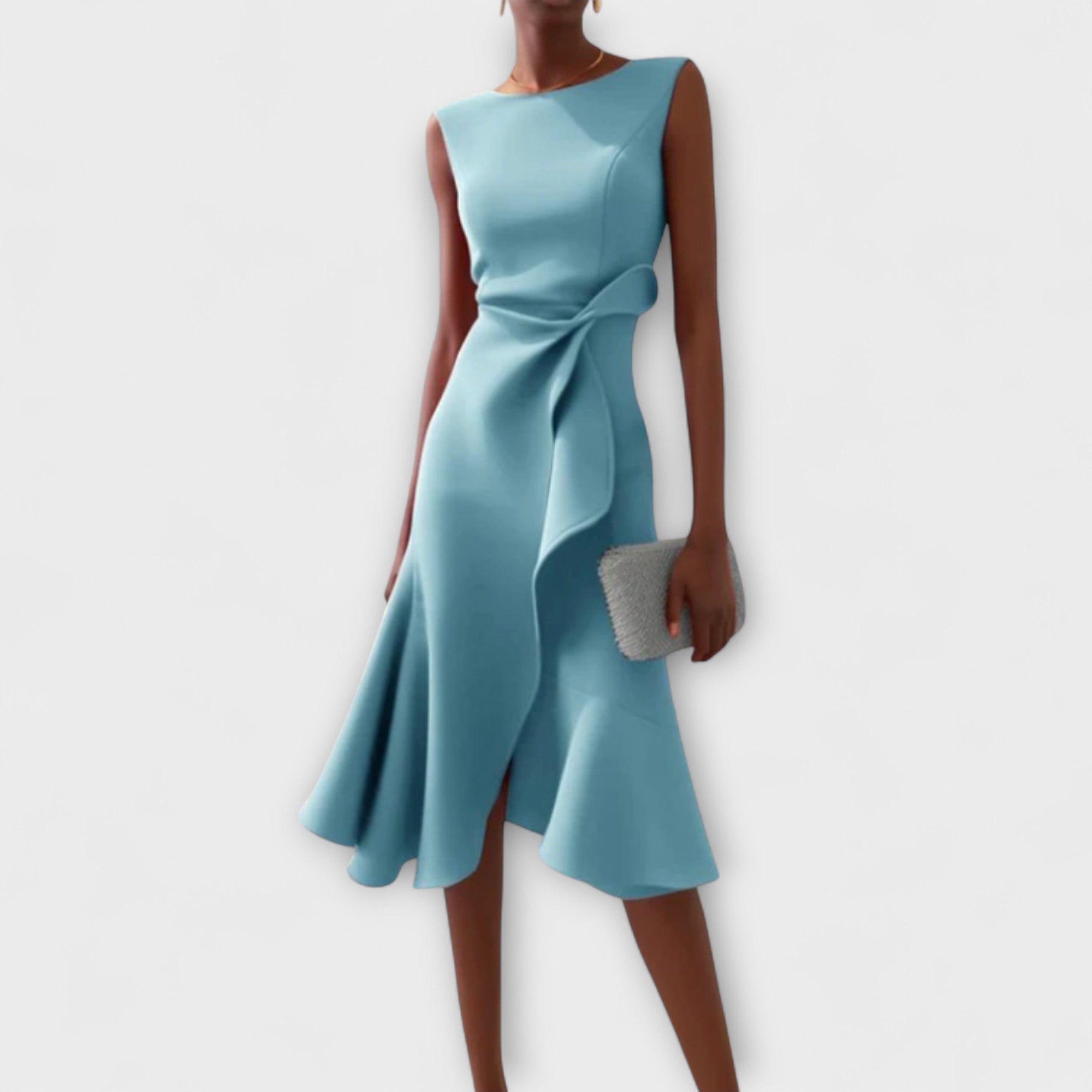 Éilis – Asymmetrisk draperad midiklänning