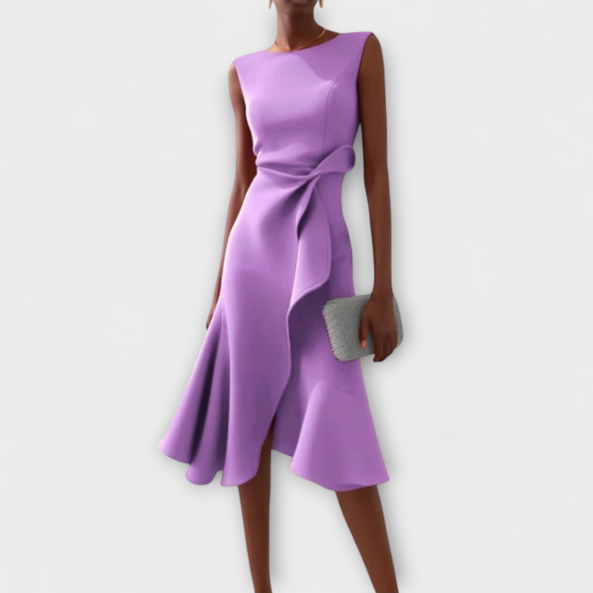 Éilis – Asymmetrisk draperad midiklänning
